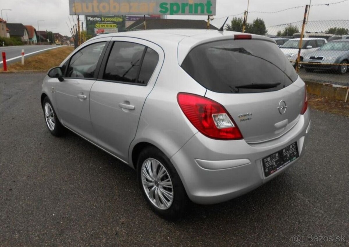 Opel Corsa 1,4 64 kW KLIMA Serviska benzín - 6