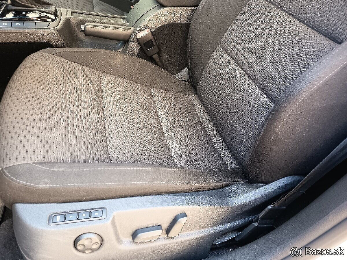 Škoda Superb Combi ELEGANCE 2.0TDi CR DSG - 6
