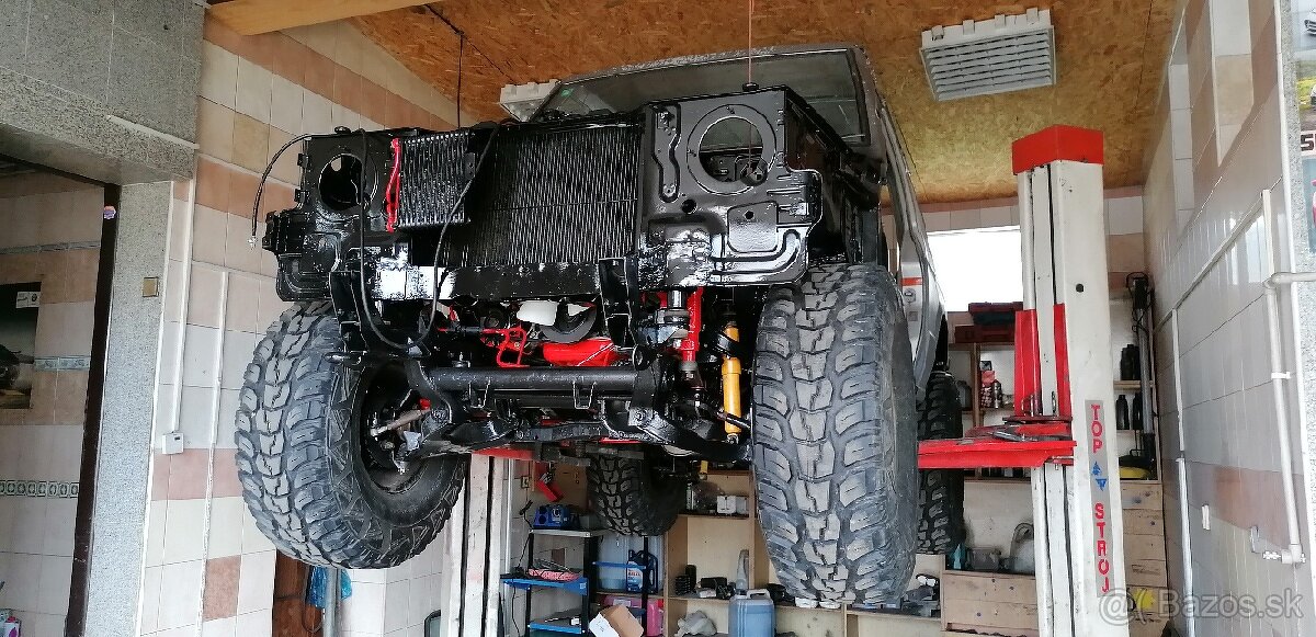 Mitsubishi pajero 1 2.3 td - 6