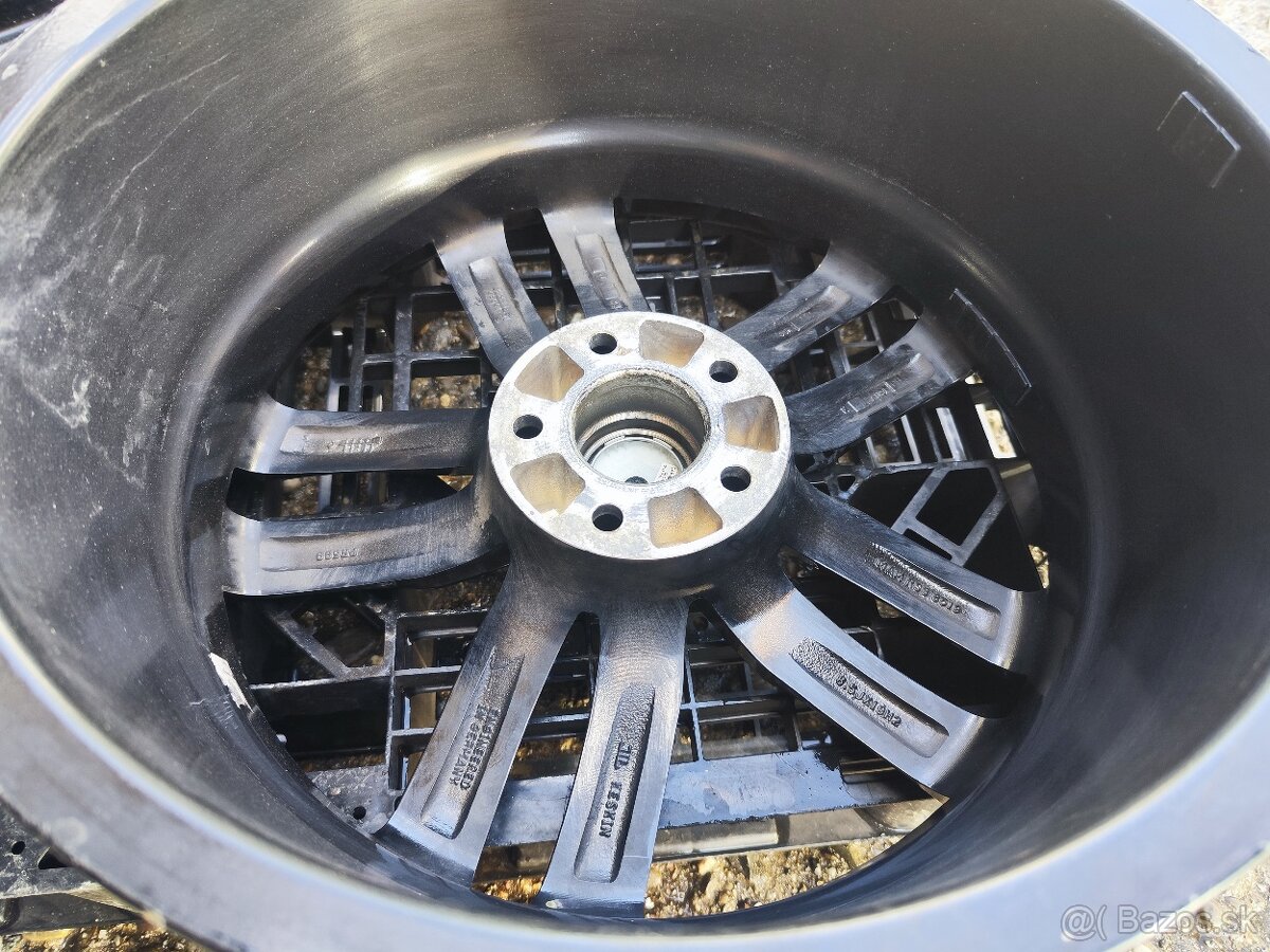 Alu sada =5x112= R19= MaM - 6