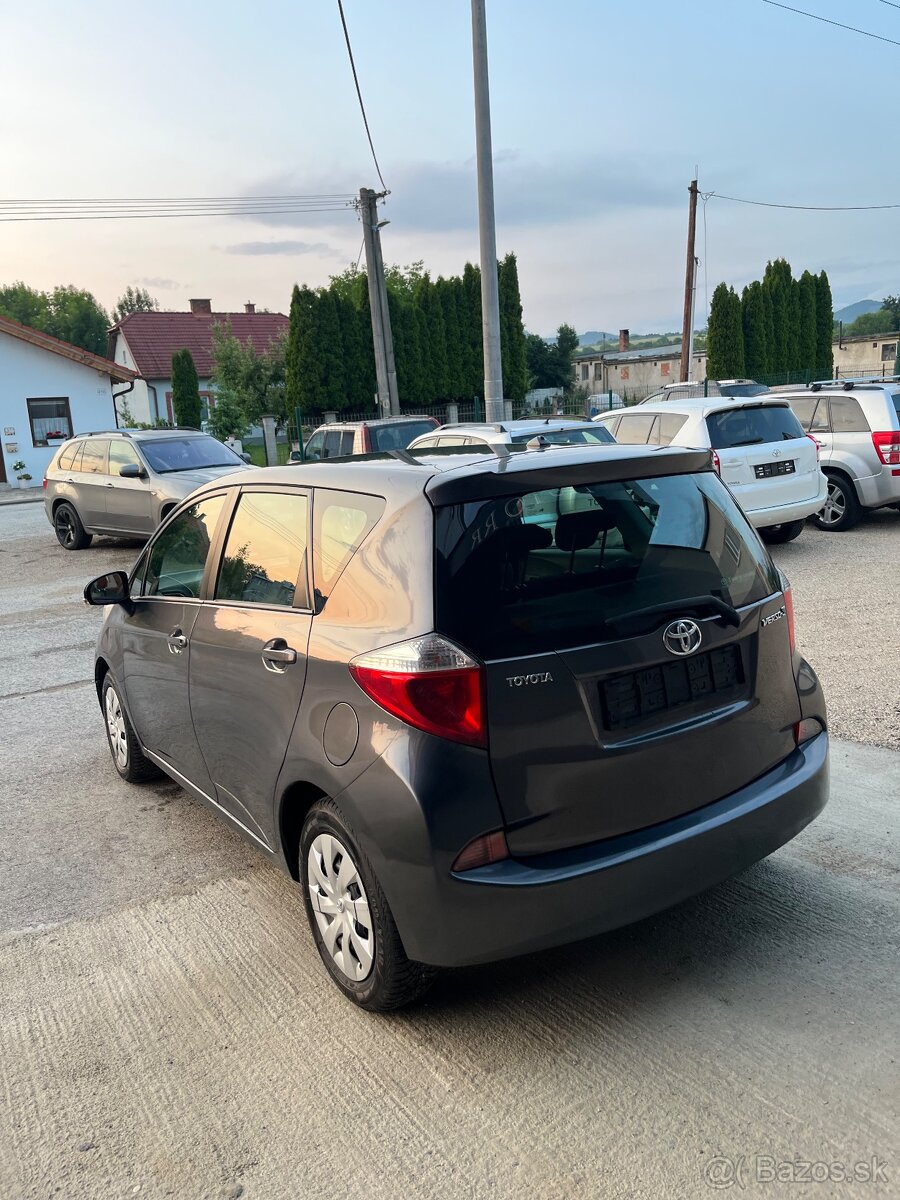 Toyota Verso-S 1.3 Benzin = r.v 2013, 171889km , Top Stav = - 6