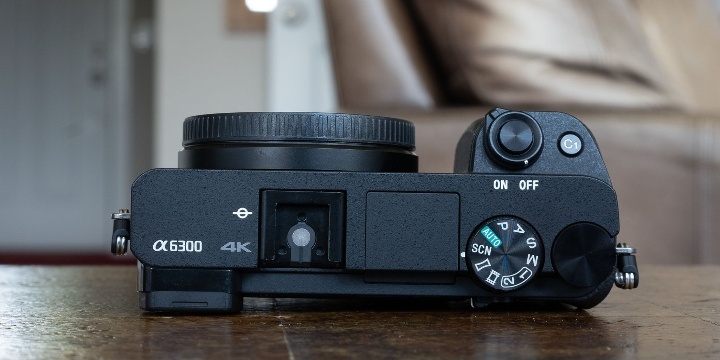 Sony A6300 - 6