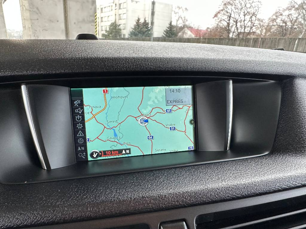 BMW X1 xDrive 20d A/T 4x4 Automat - 6