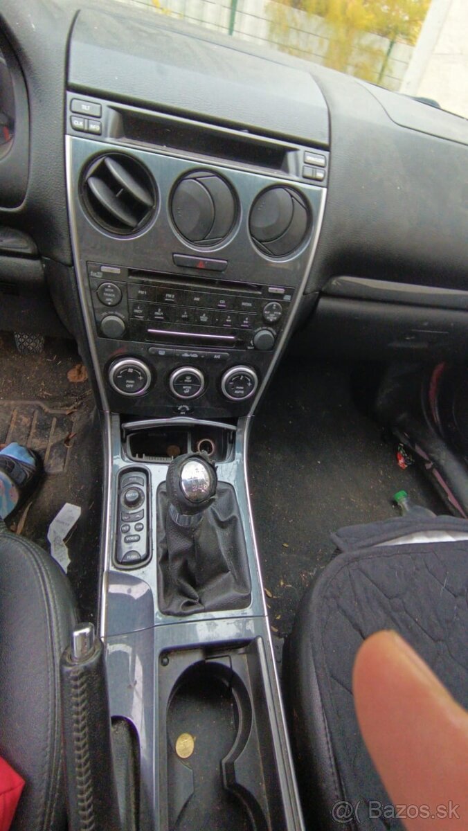 Mazda 6 2.3i sport, 2008 - 6