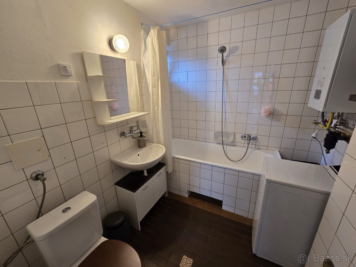 Prenajmem 2 iz. RD bez dvora - 6