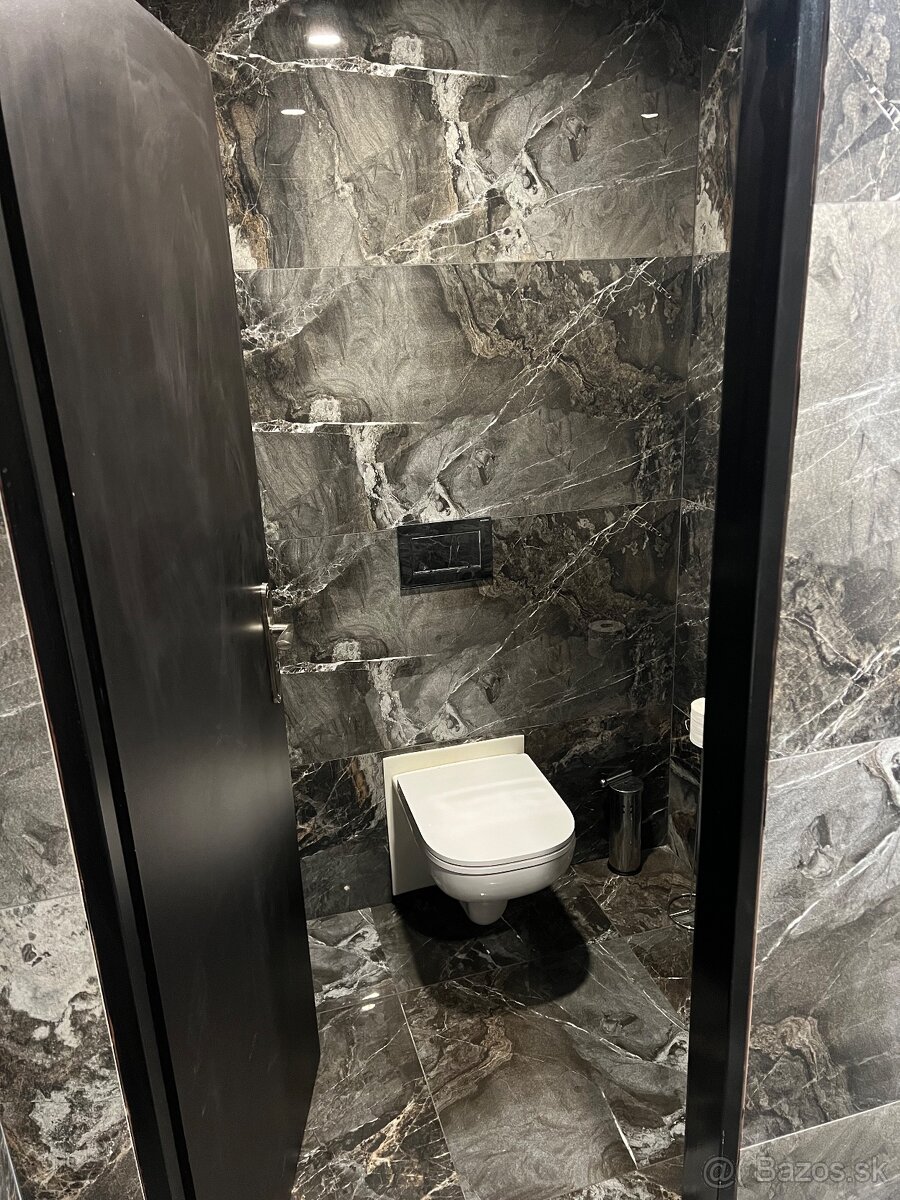 Obchodný priestor v ZH vhodný pre herňu, kaviareň, bar. - 6