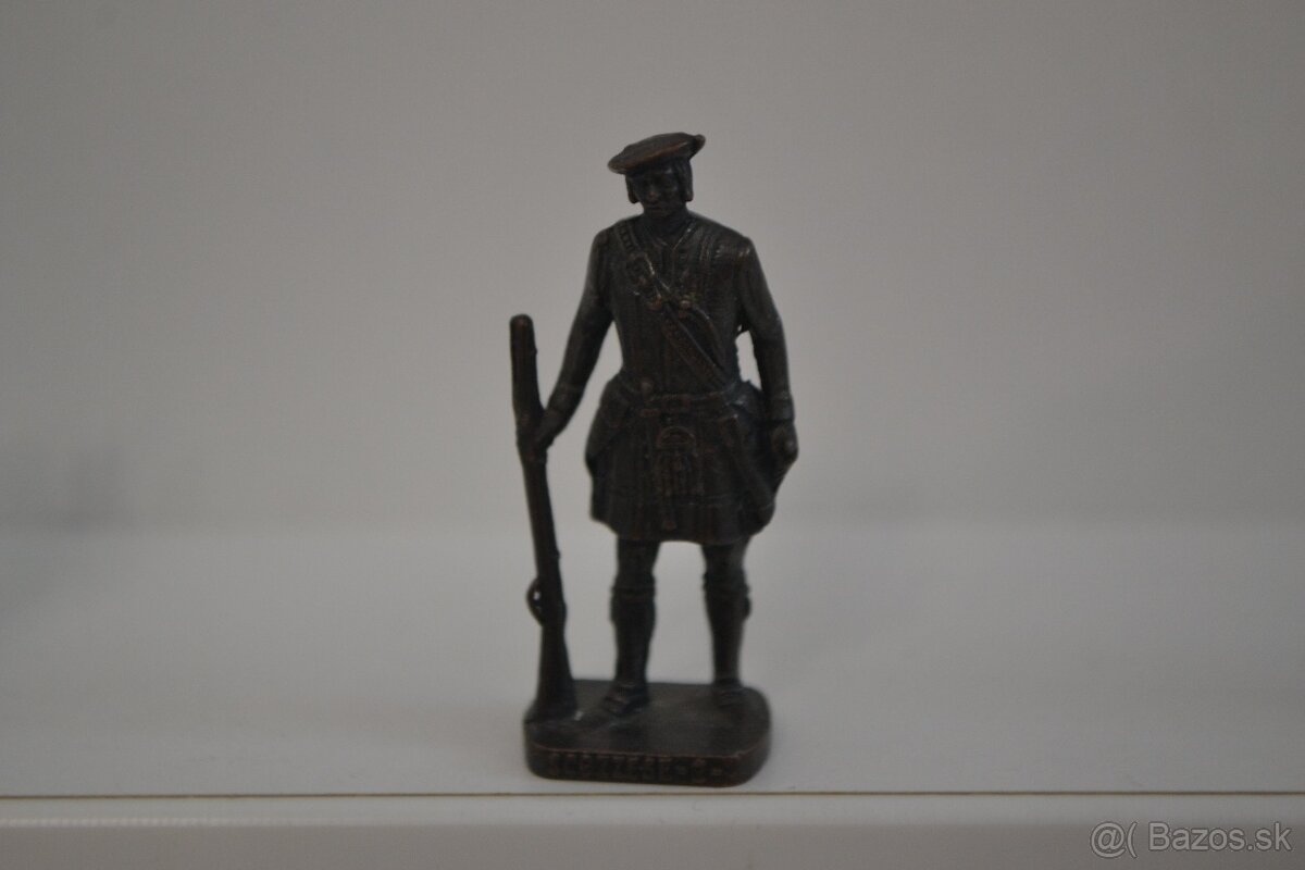 KINDER Kovové -škoti a samuraji - 6