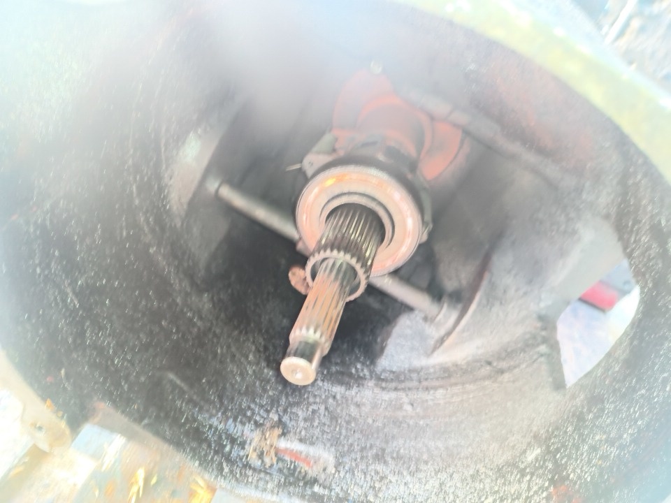 Prevodovka zetor traktor 3011 i 3511 - 6