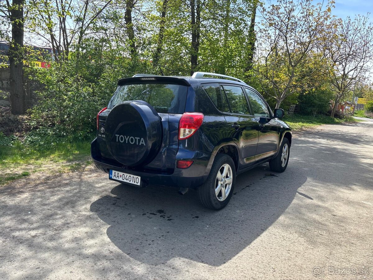 Toyota RAV4 2.2 D-4D - 6