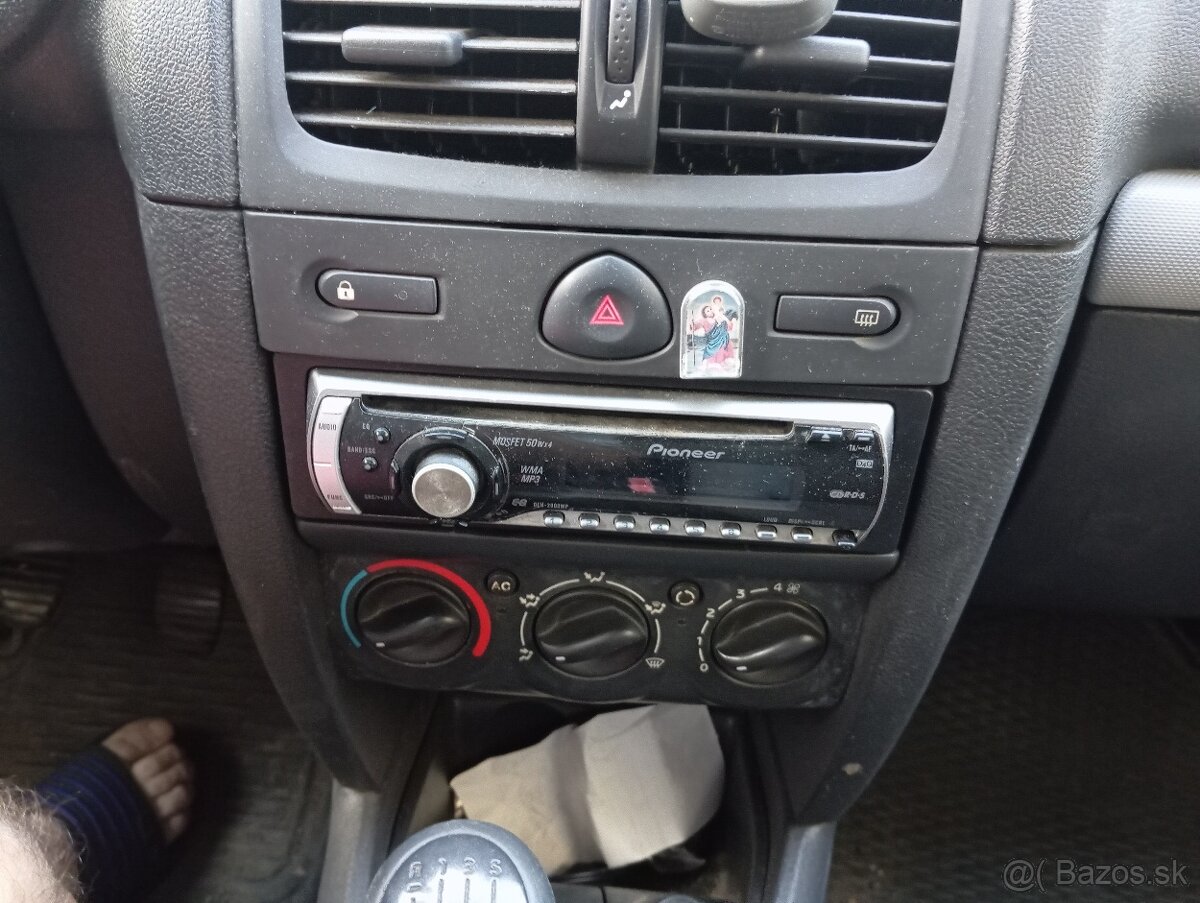Renault Clio 1,2 - 6