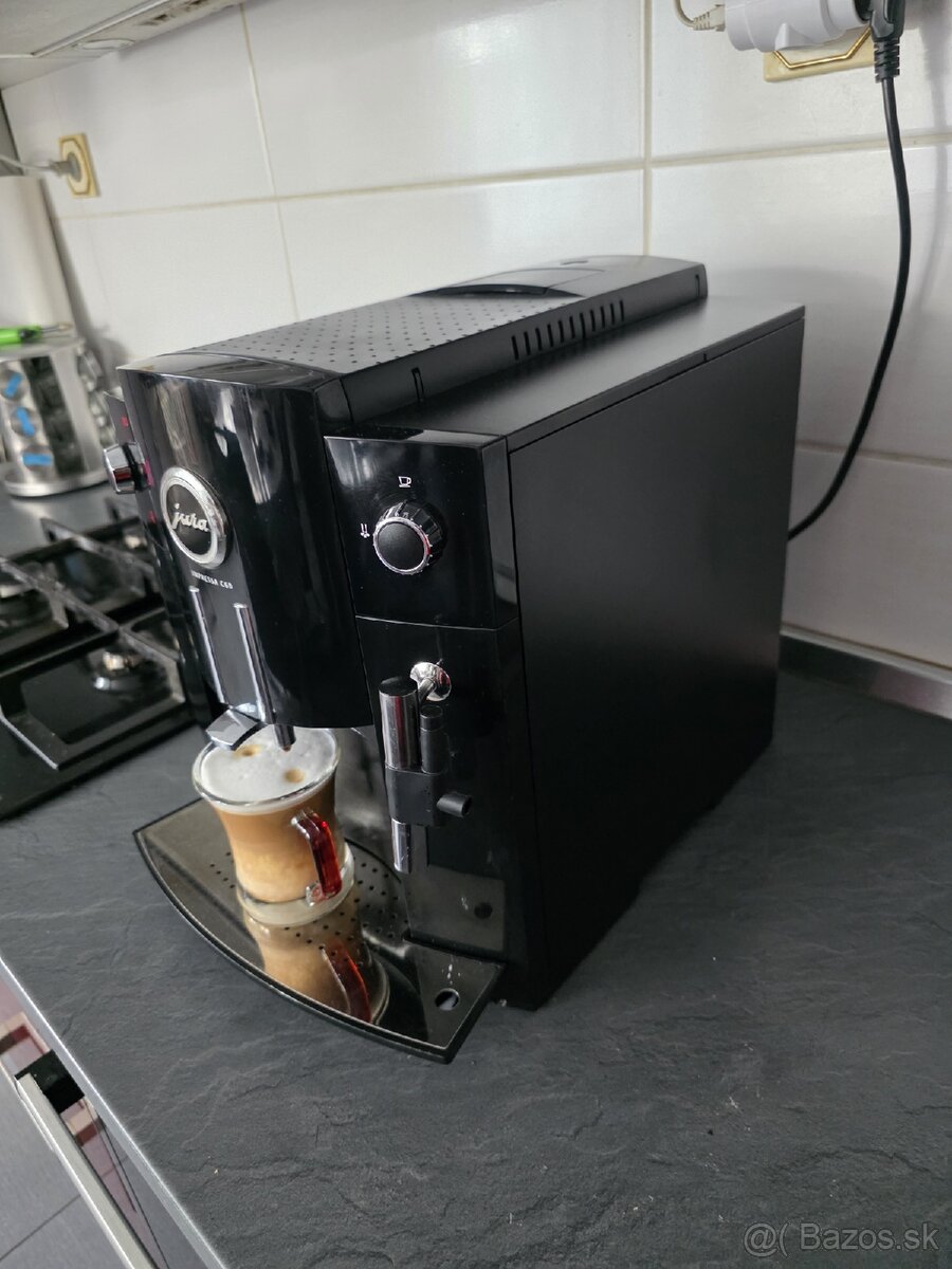 Kavovar Jura - 6