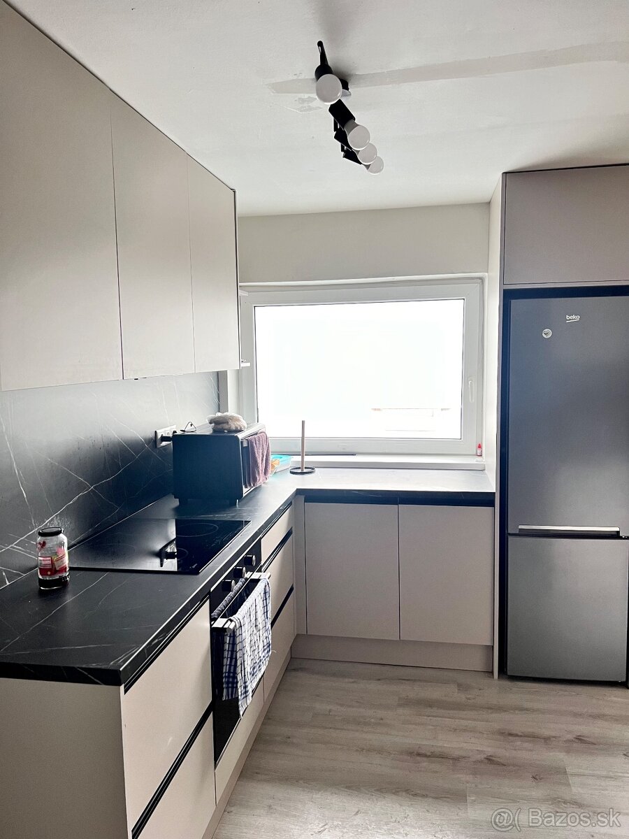 4 izbovy byt / firemný priestor - 6