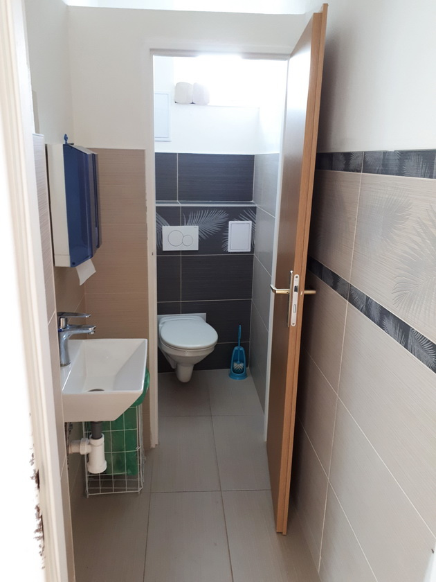 Prenajmeme admi. priestor v Bratislave IV na Agátovej ul. - 6