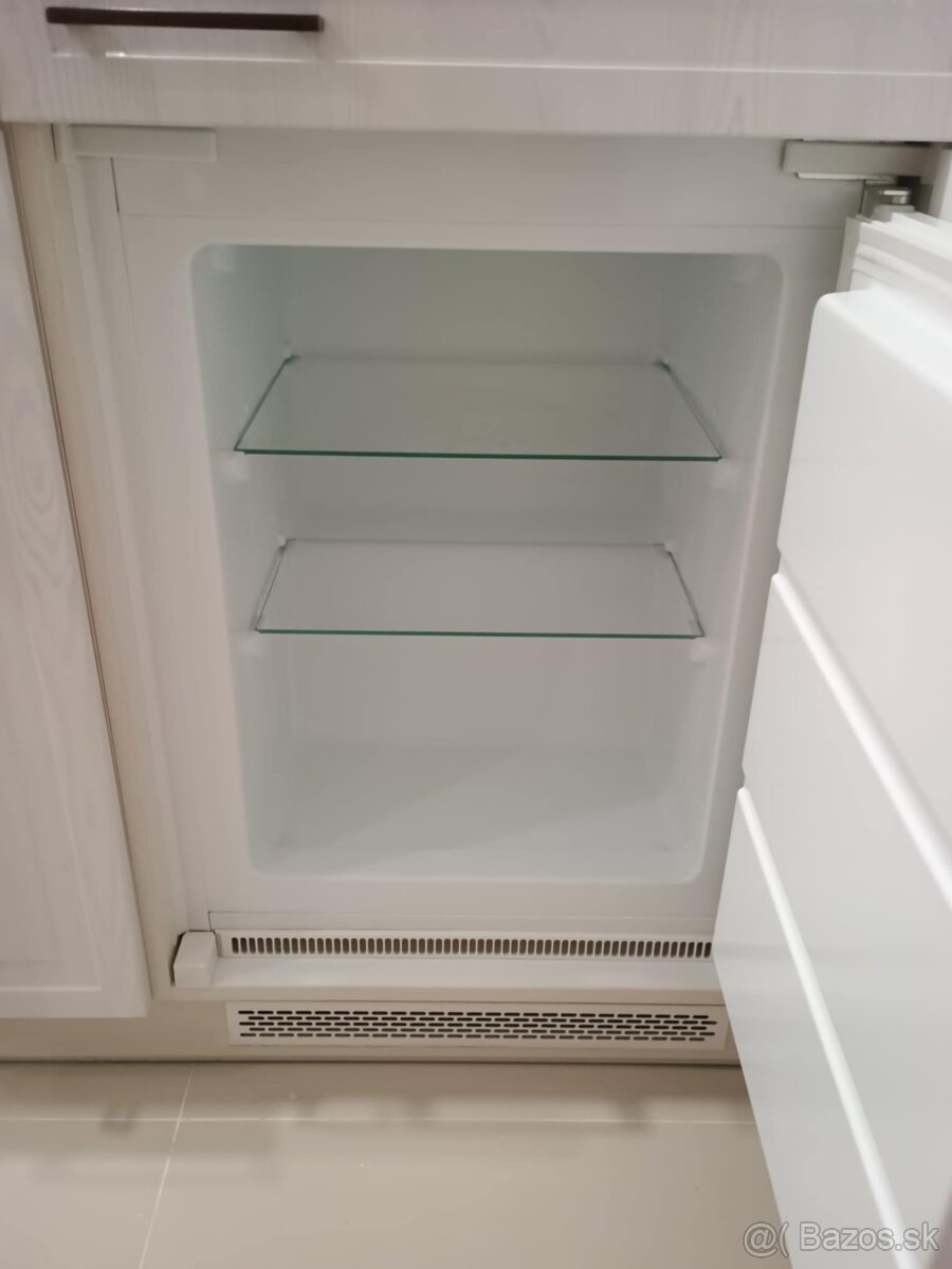 Vstavaná chladnička - 6