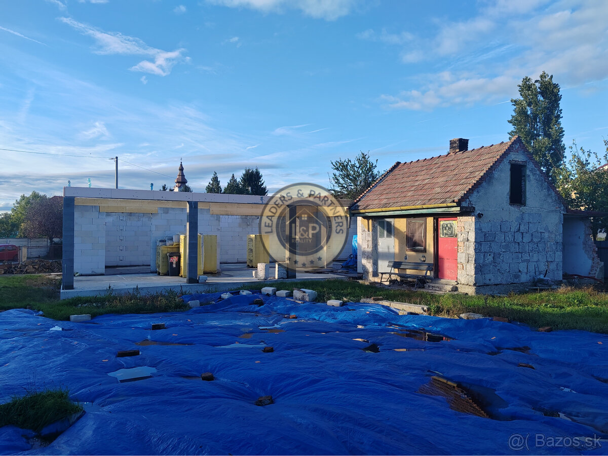 Rozostavaný rodinný dom v obci Reca pri Senci - 6