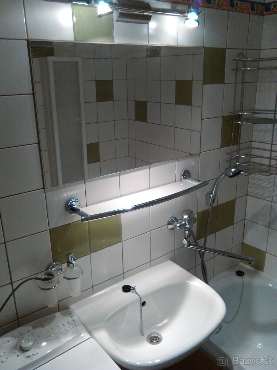 Na prenájom od vlastníka 1 izbový byt vo Zvolene, Podborová - 6