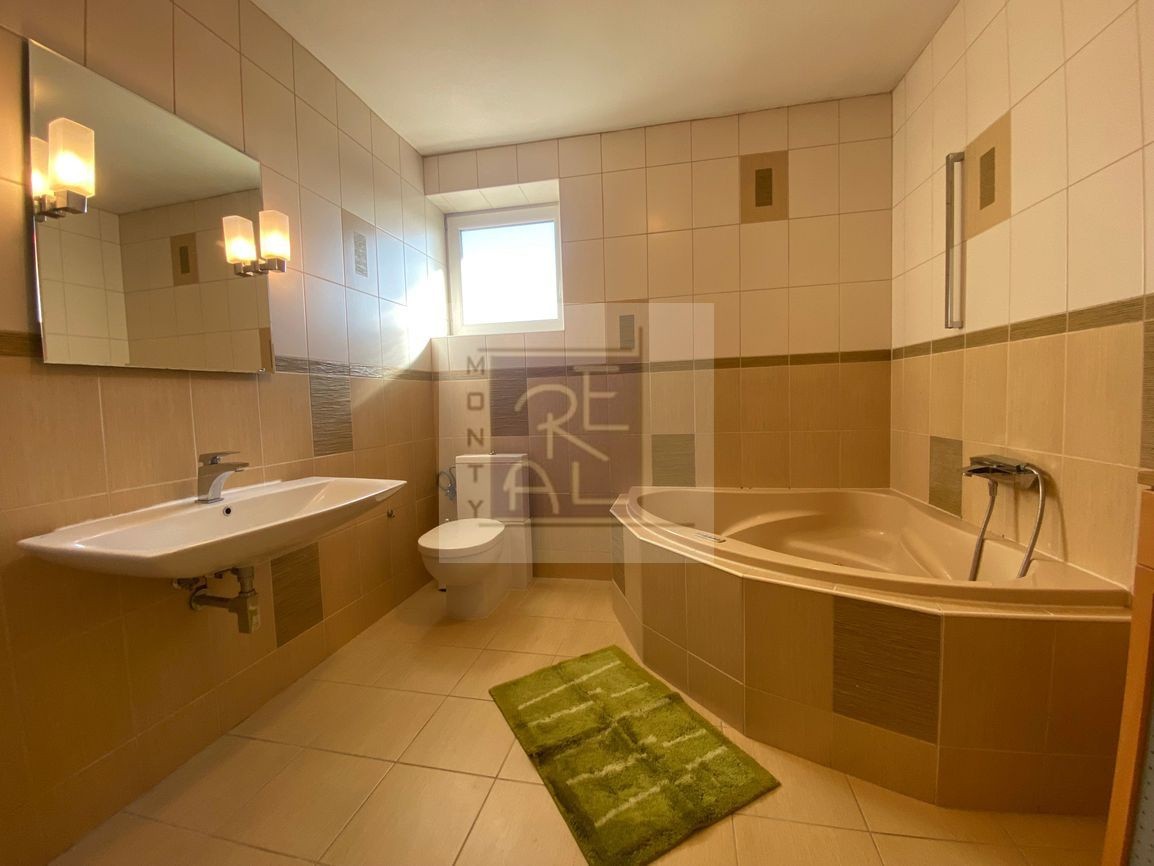 NA PREDAJ 7 IZBOVÝ RODINNÝ DOM NITRA - ZOBOR - 6