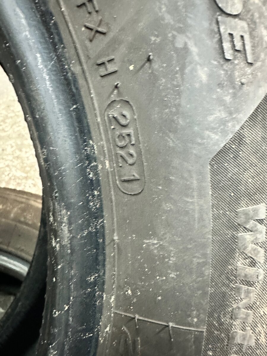 Zimne pneu 205/60 r16 - 6