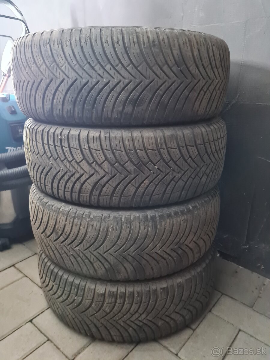 Pneu 205/50 R17 celoročné - 6