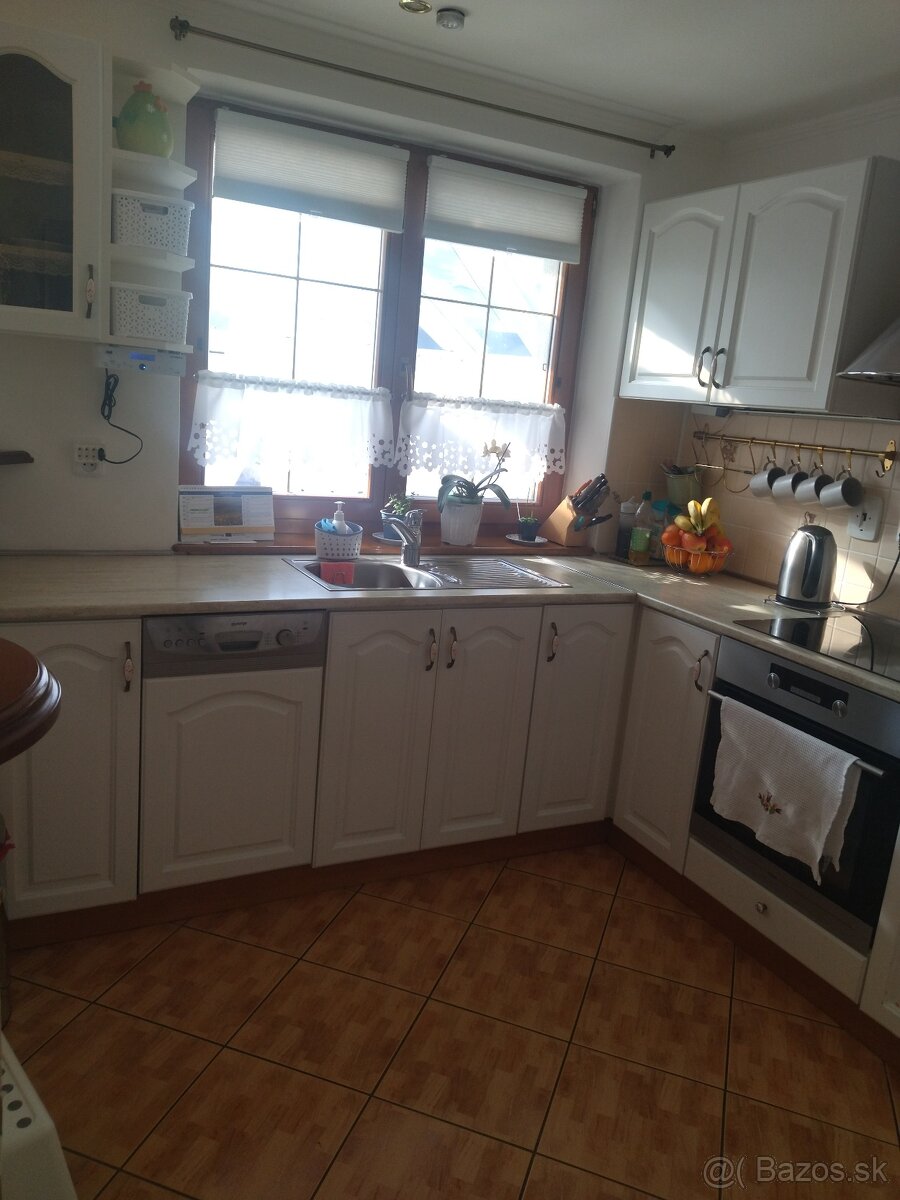 Predám kuchynskú linku - 6