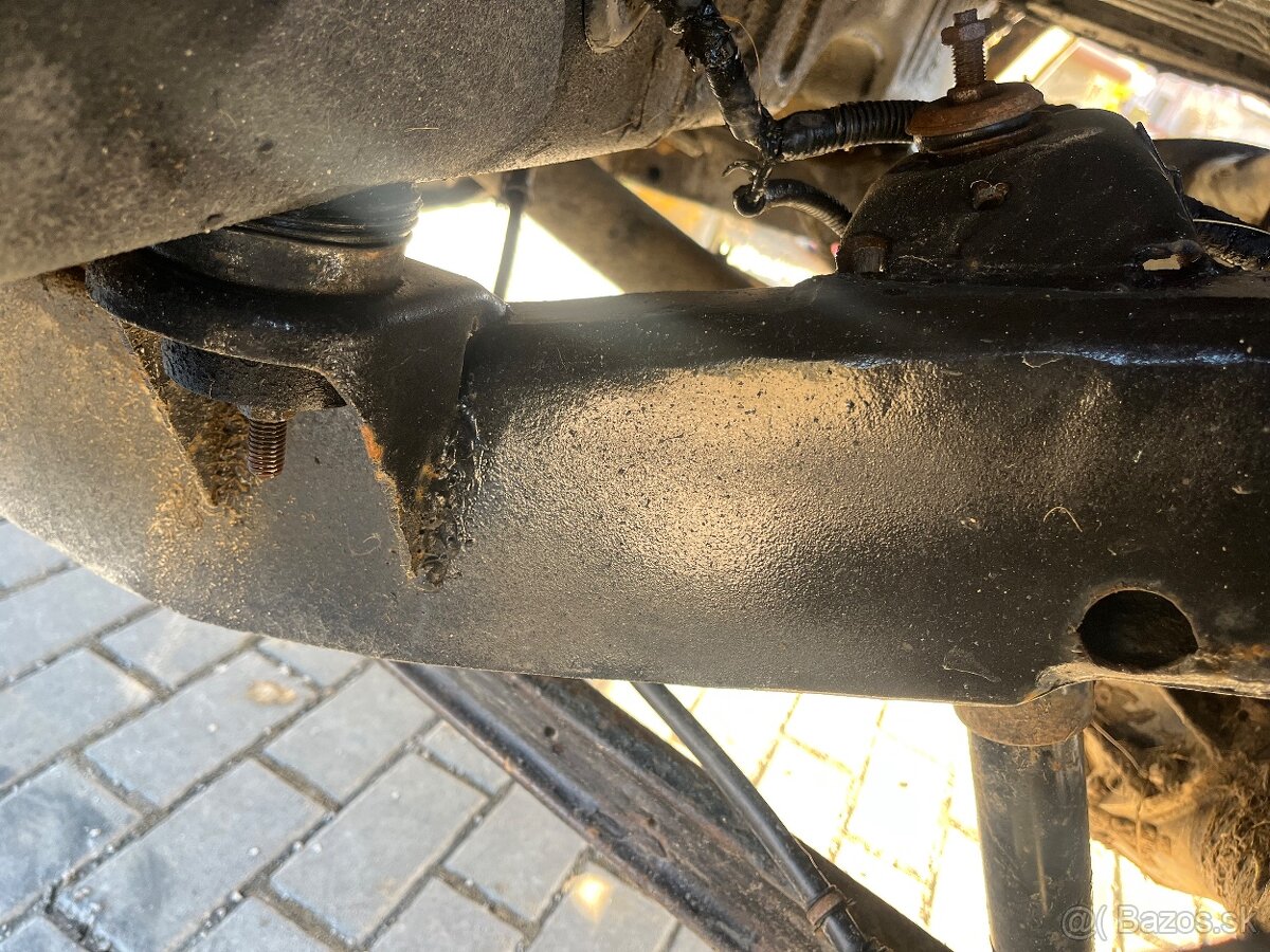 Mitsubishi pajero 2 2.5 - 6