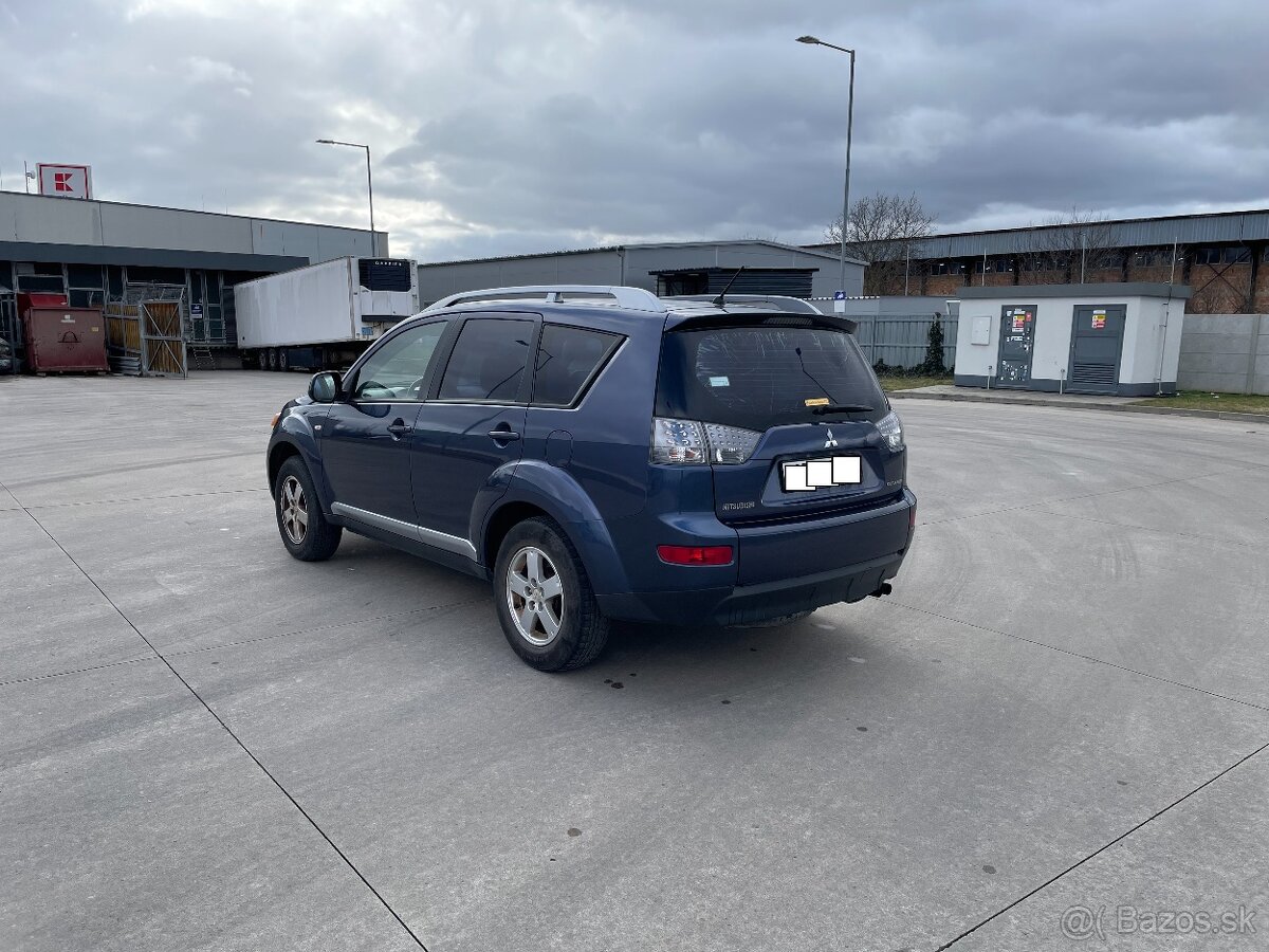 Mitsubishi Outlander 2.0 DI-D 128000 km - 6
