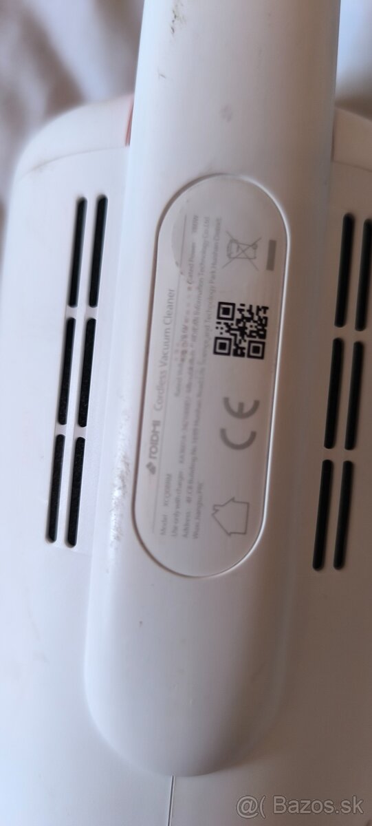 Predám batériový tyčový vysávač Roidmi - 6