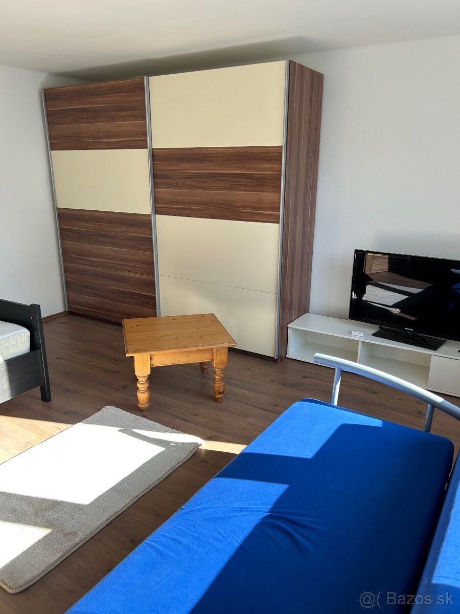 Prenajom 2iz byt v Malackach centrum - 6