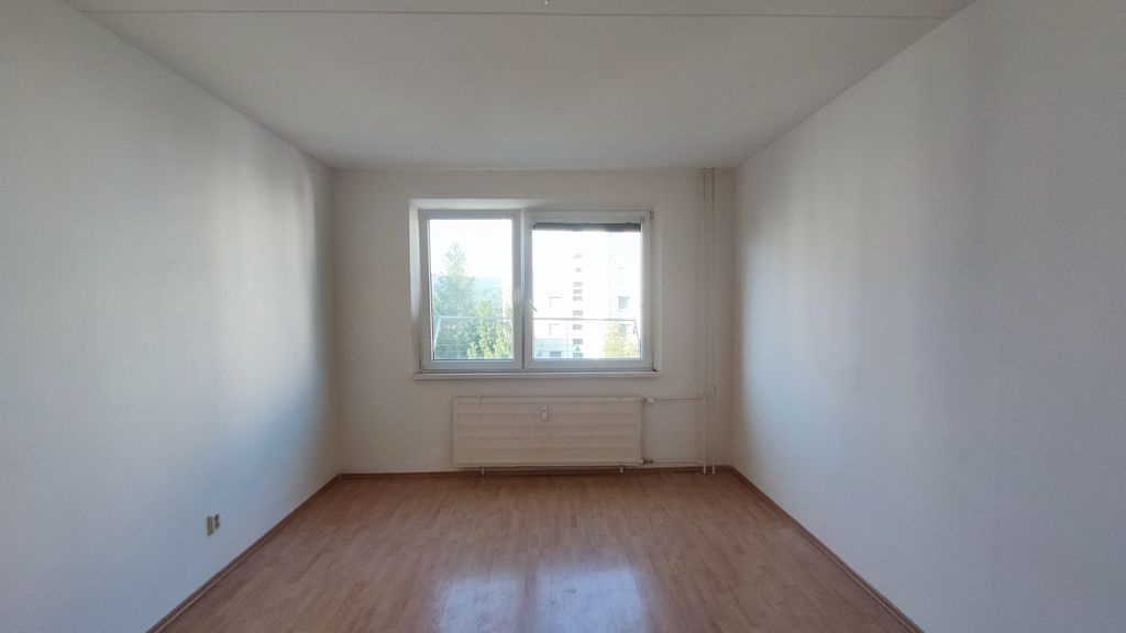 Nájom 3 izbový byt Zlatý Potok Zvolen - 6