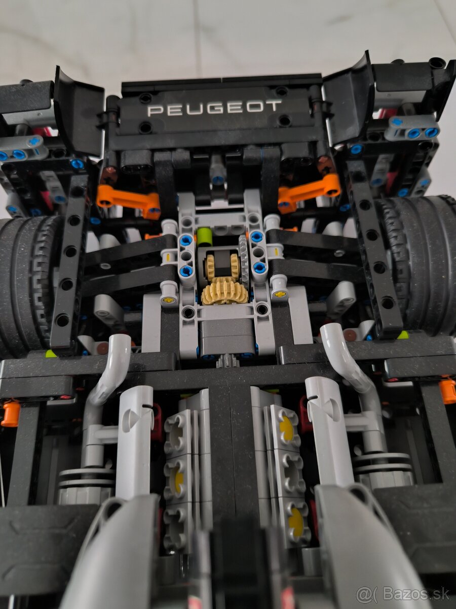 Predaj Lego Technic 42156 PEUGEOT 9X8 24H Le Mans Hybridný h - 6