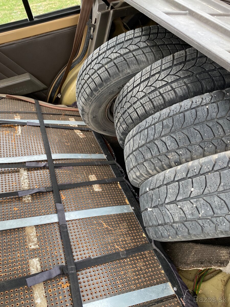 Škoda favorit 135 rv 1990 SK TP a ŠPZ sezónne prezutie - 6