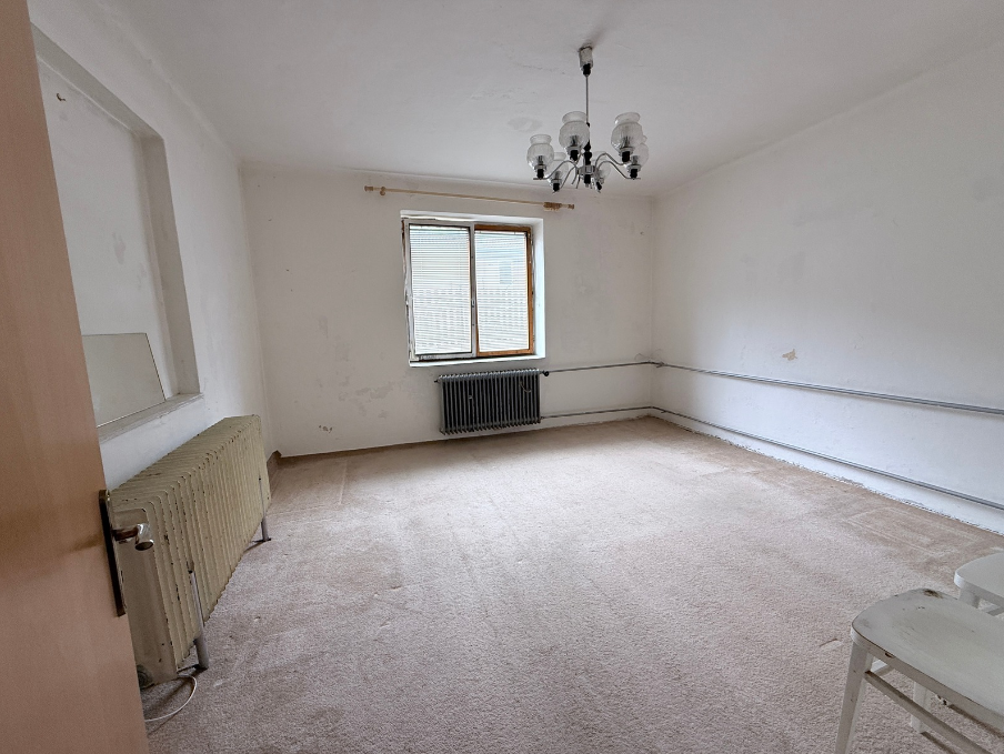 Starší rodinný dom Lietava - 6