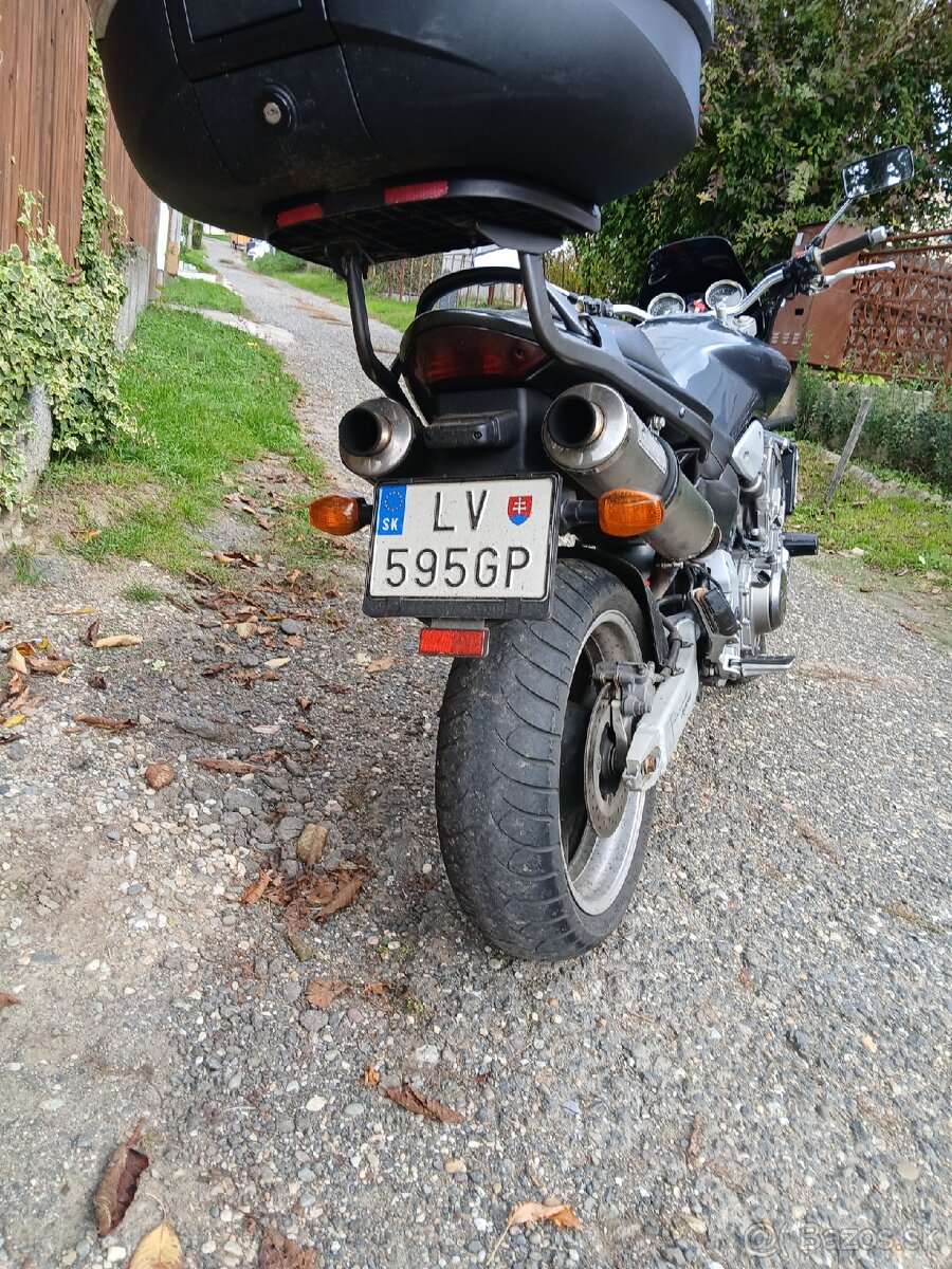 Honda cb 900 hornet - 6