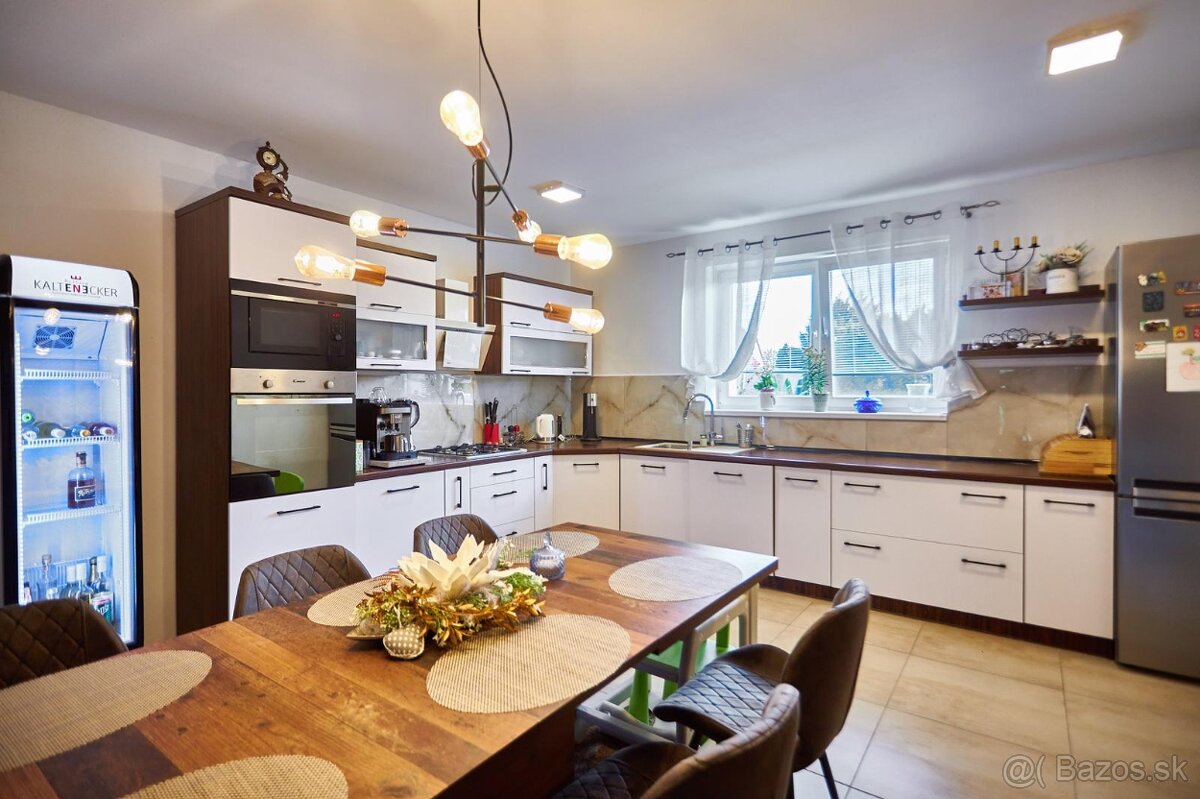 Predam 4 izbovy rodinny dom v Šoporni - 6