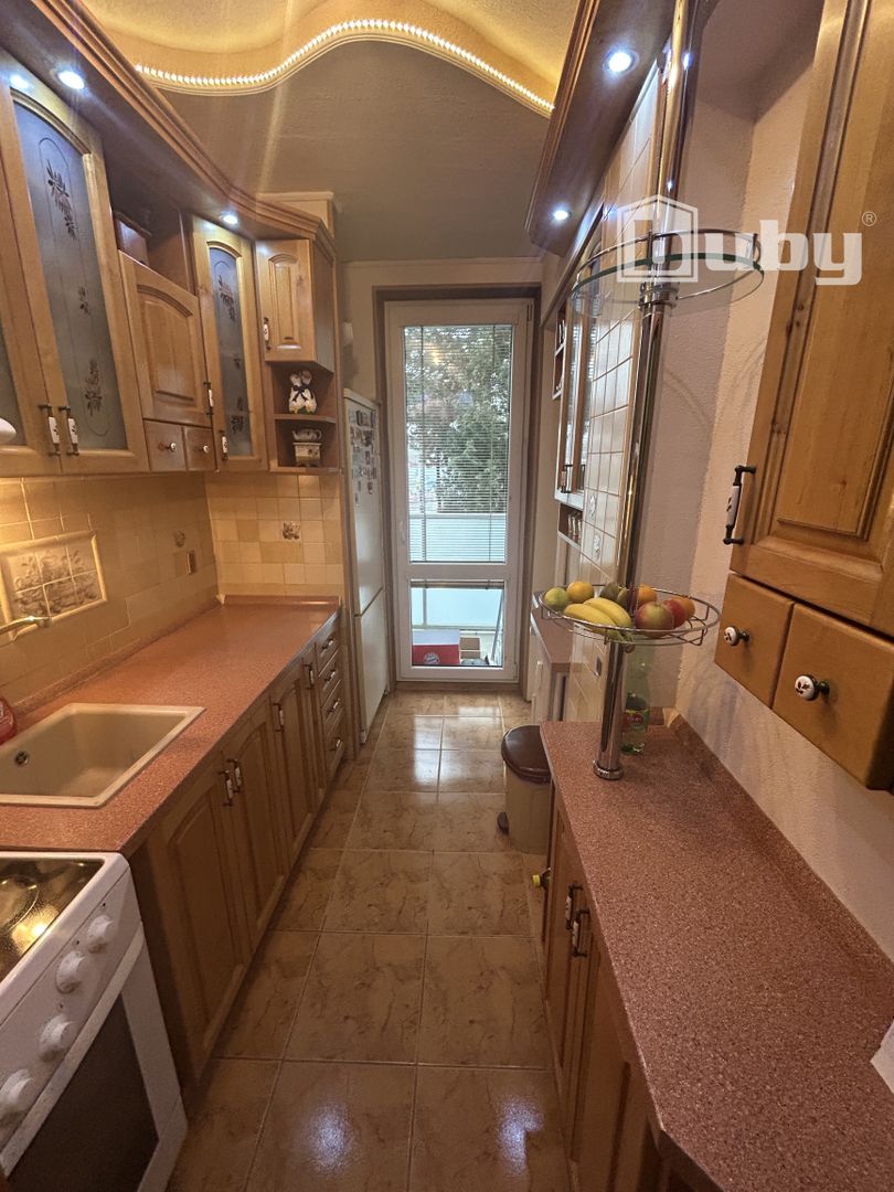 PREDAJ-ÚTULNÝ 2 IZBOVÝ BYT, M.R.ŠTEFÁNIKA,POVAŽSKÁ BYSTRICA - 6