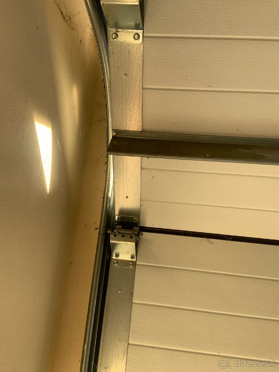 Garážová brána - 6
