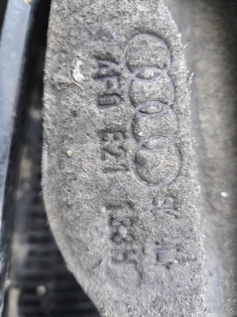 Predné podblatníky Audi A6 C6 4f - 6