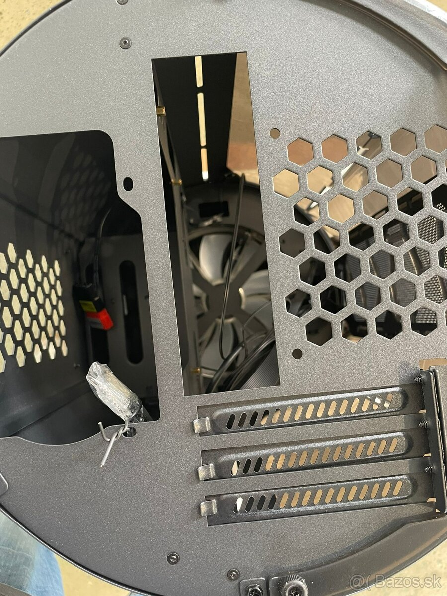 Počítačová skriňa / case / 1STPLAYER BASS TA MicroATX - 6