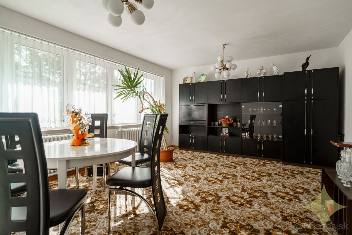 Exkluzívne na predaj veľký kompletne zrekonštruovaný dvojgen - 6