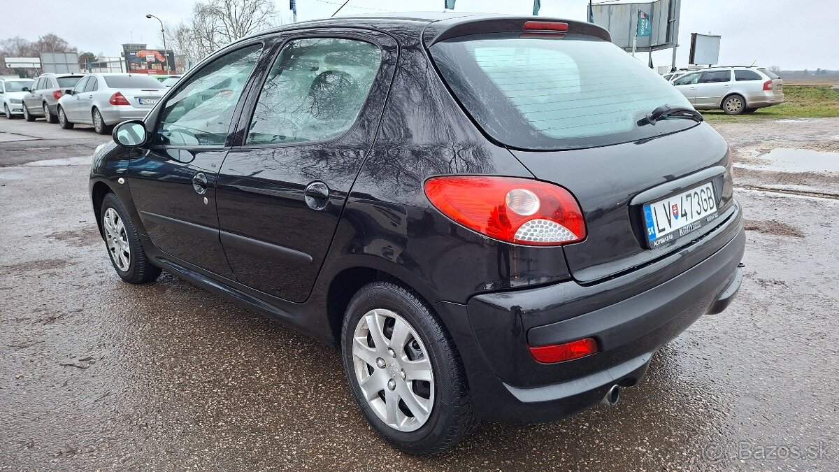 PEUGEOT 206 + 1.4 BENZ.5DV - 6