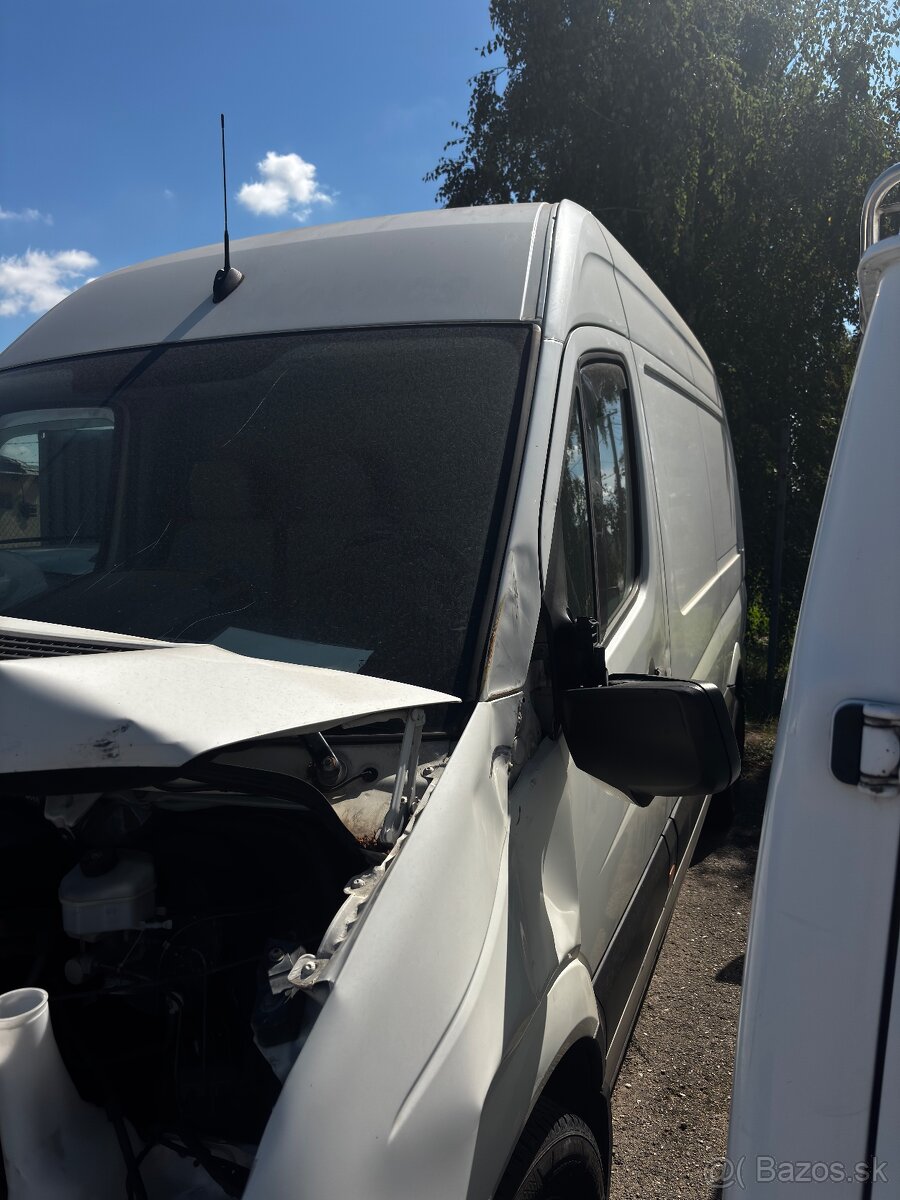 Predám 2× dodávku – Ford Transit + VW Crafter (2008) – Trnav - 6