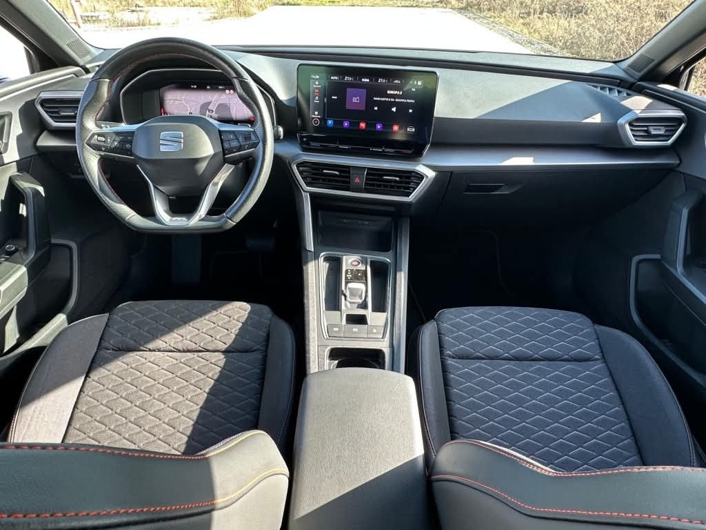 Leon 1,5 eTSI 110kW Virtual Benzín - 6