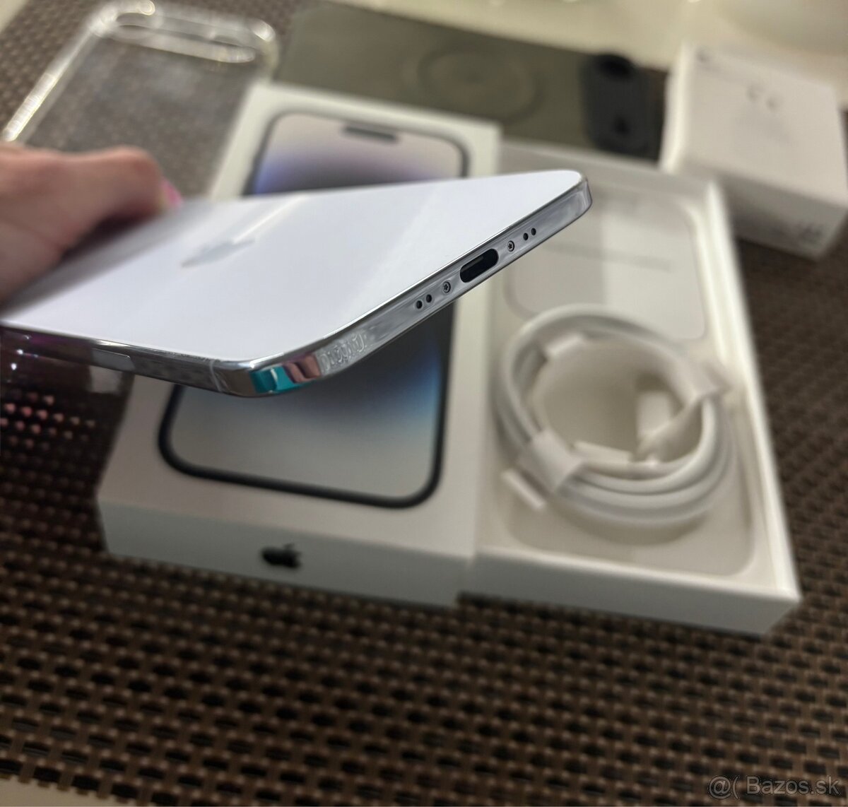 Apple iPhone Air 256GB Sky Blue - 6