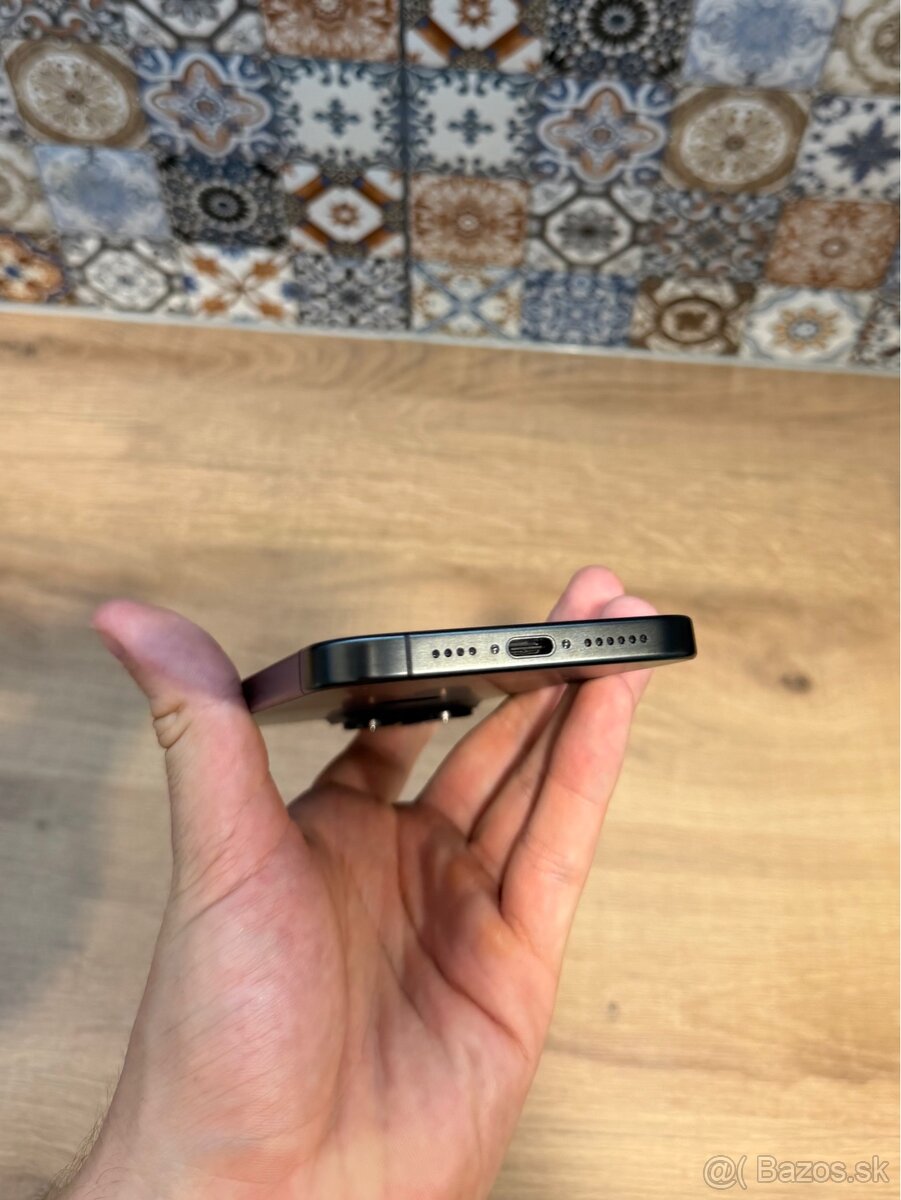 iPhone 15 Pro Max 256Gb Ako nový - 6