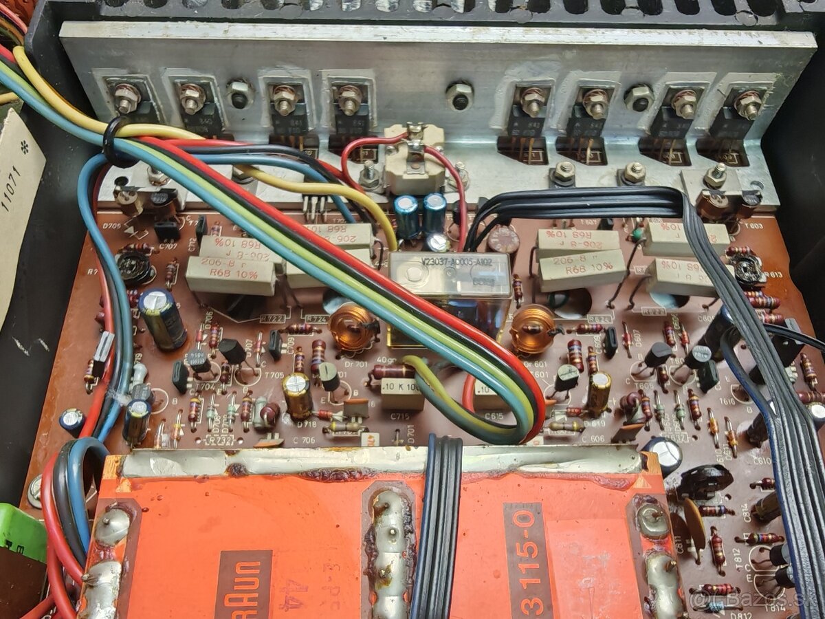 BRAUN A501 vintage stereo Hi-fi zosilňovač - 6