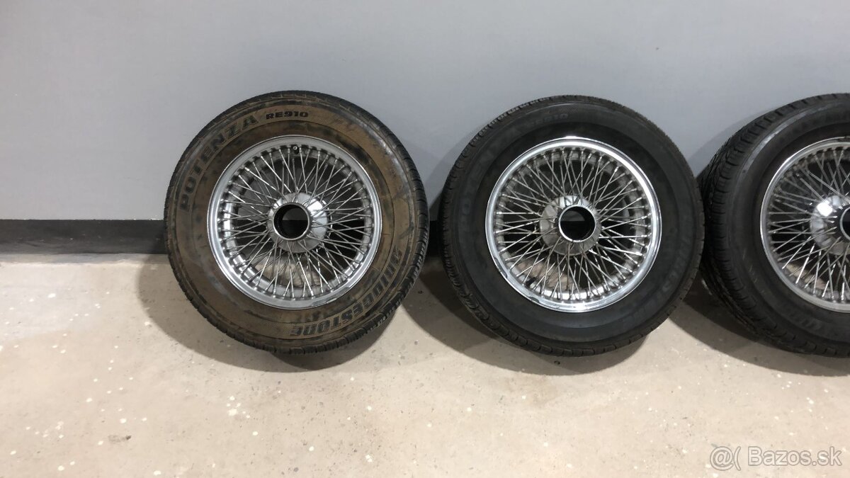 Jaguar E-Type drátěná kola 15" - 6