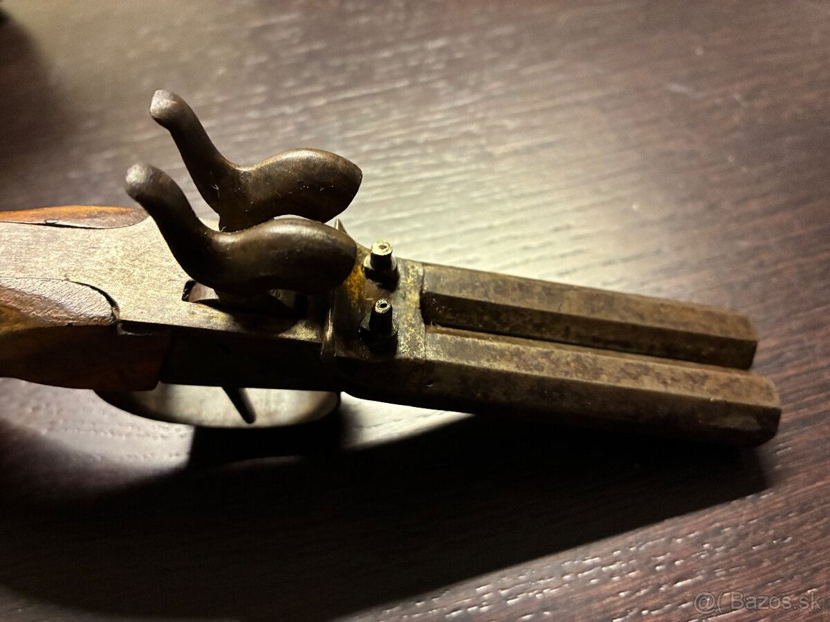 Dvojhlavňová perkusná pištoľ - 6