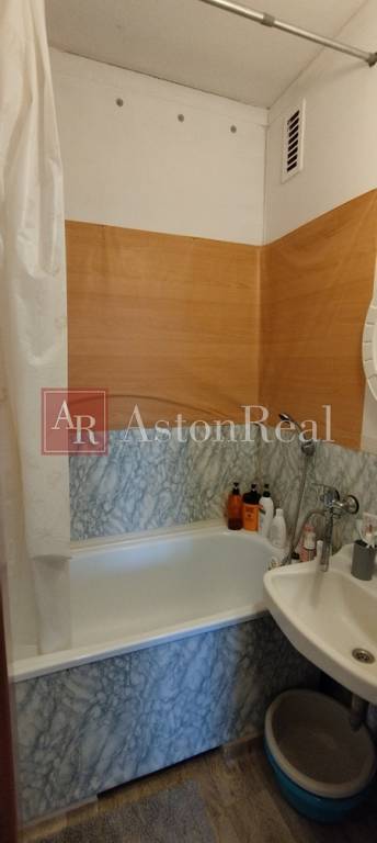 Predaj: Pekný 3 izbový byt v Skalici na ulici Mallého ,3.pos - 6