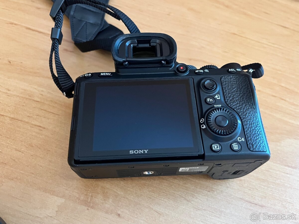 Sony A7 iii + 28-70mm objektív - 6