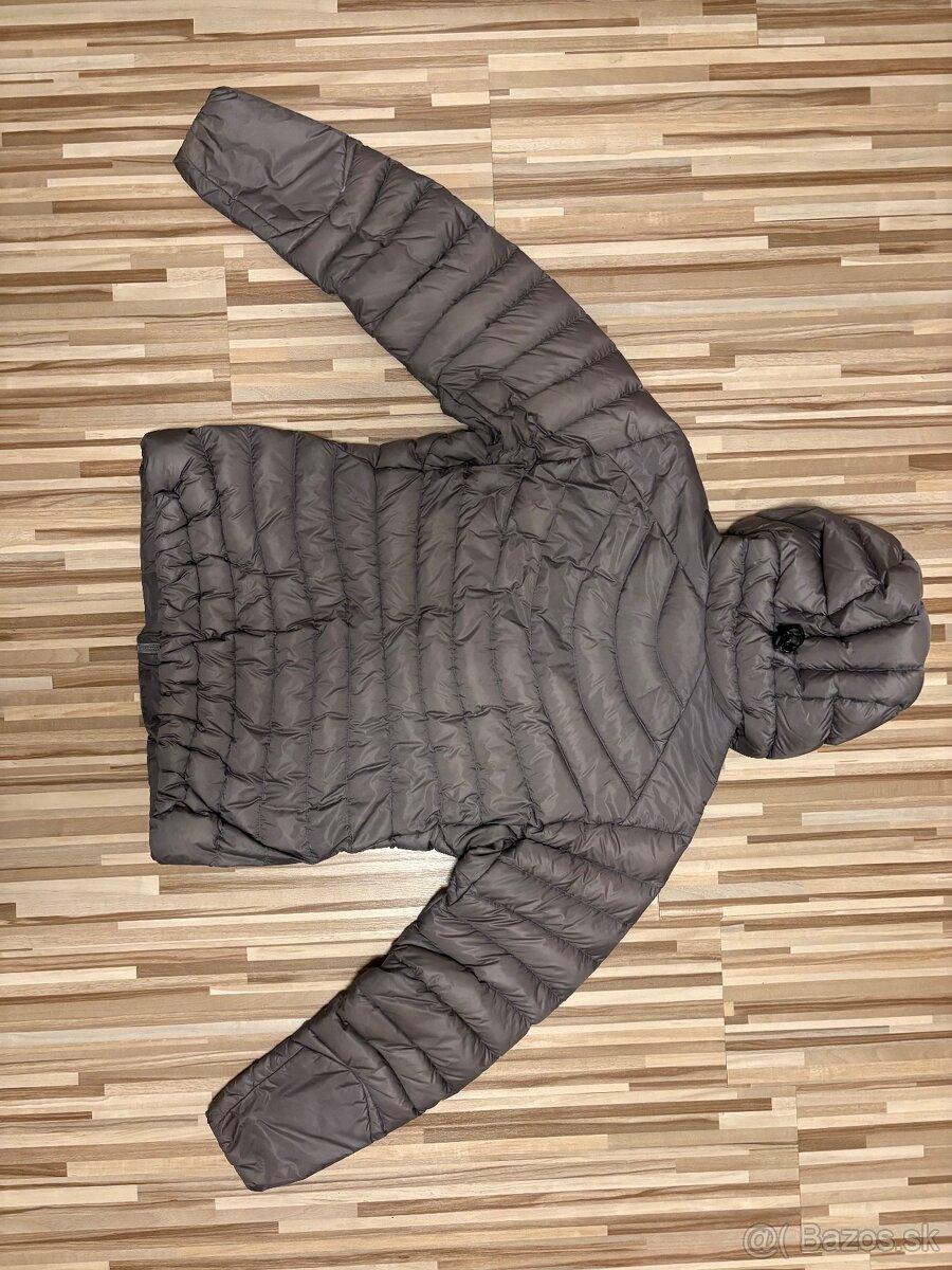 Arc’teryx Cerium LT Hoody - 6